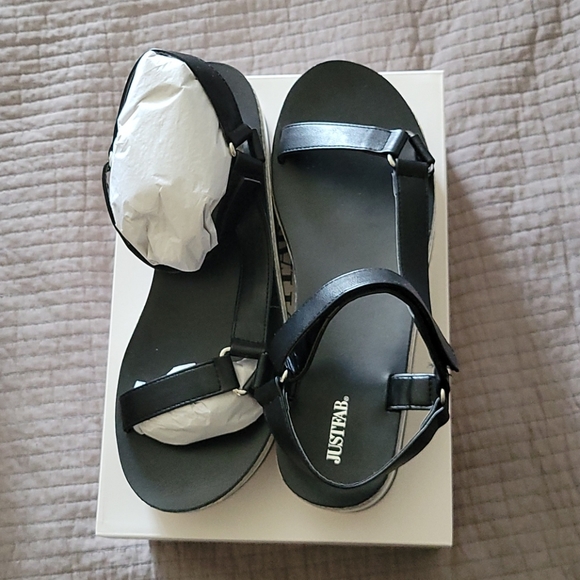 Anything Could Happen Wedges - Picture 3 of 3